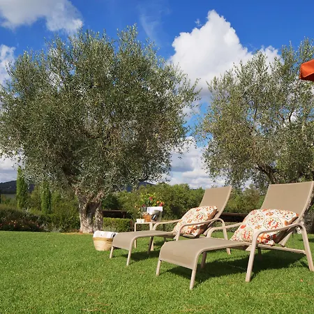 Rossa Farm stay *