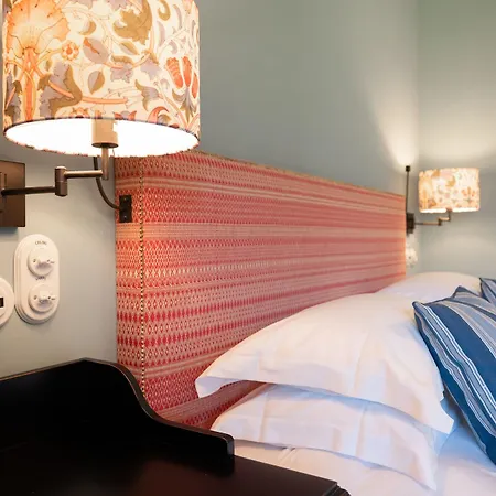 Rossa Farm stay *
