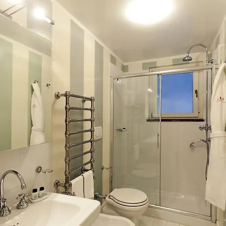 Rossa Farm stay *